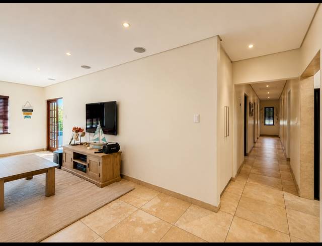 4 BEDROOM TOWNHOUSE FOR SALE IN THREE RIVERS PROPER